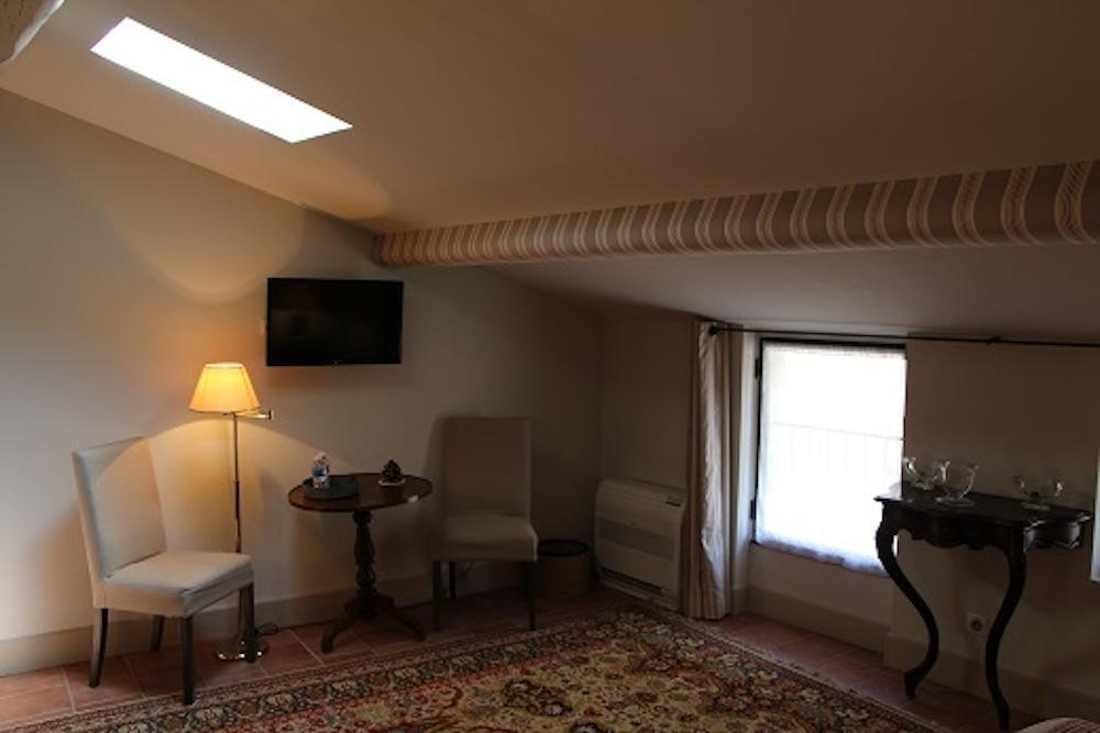 La Petite Hostellerie Uzes Bagian luar foto